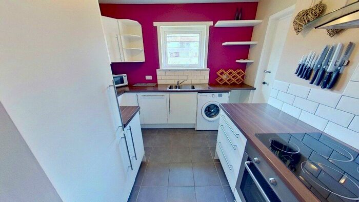 2 Bedroom Flat To Rent In Beattie Avenue, Aberdeen, AB25