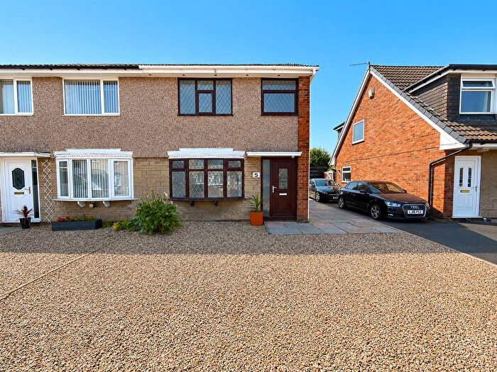 3 Bedroom Semi-Detached House For Sale In Langdale Avenue, Hesketh Bank, PR4