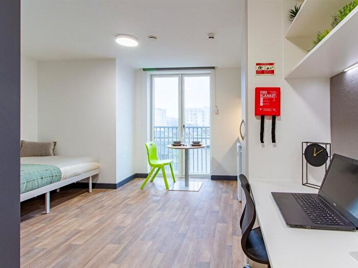 Studio To Rent In Raleigh Street, Plymouth, PL1