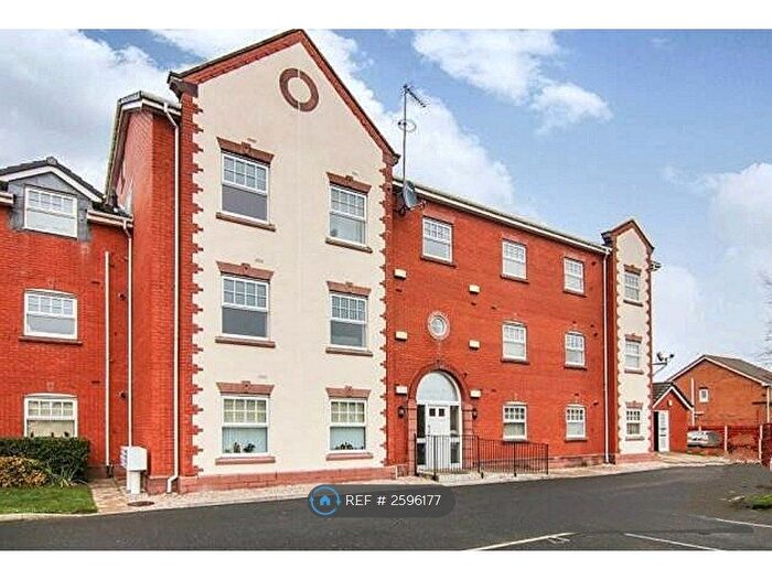 2 Bedroom Flat To Rent In Causeway House, Wirral, CH46