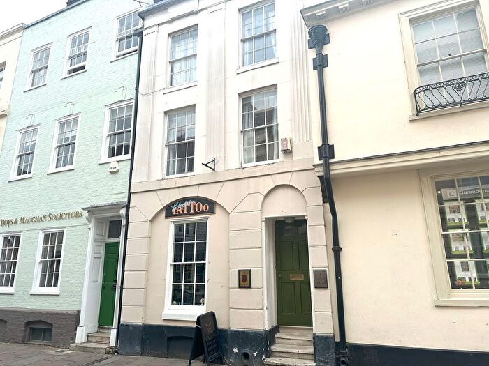 2 Bedroom Flat To Rent In Castle Street, Canterbury, CT1