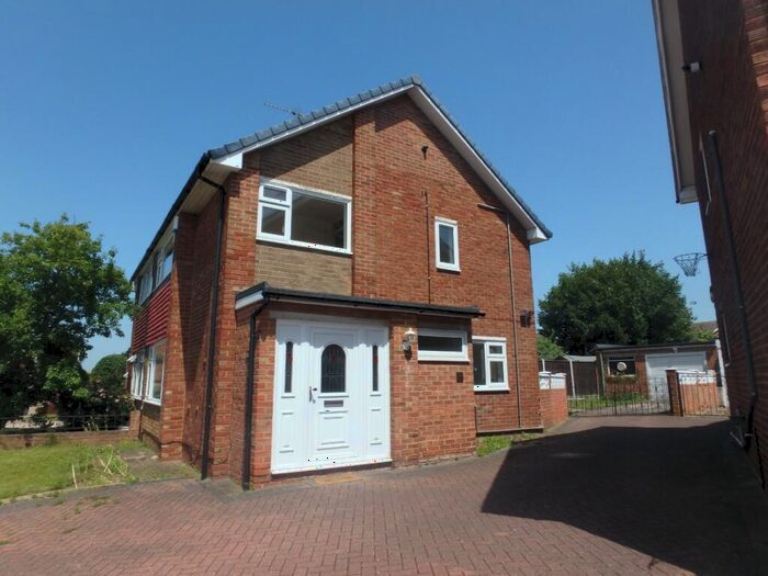3 Bedroom Semi-Detached House To Rent In Cirrus Crescent, Gravesend, Kent, DA12