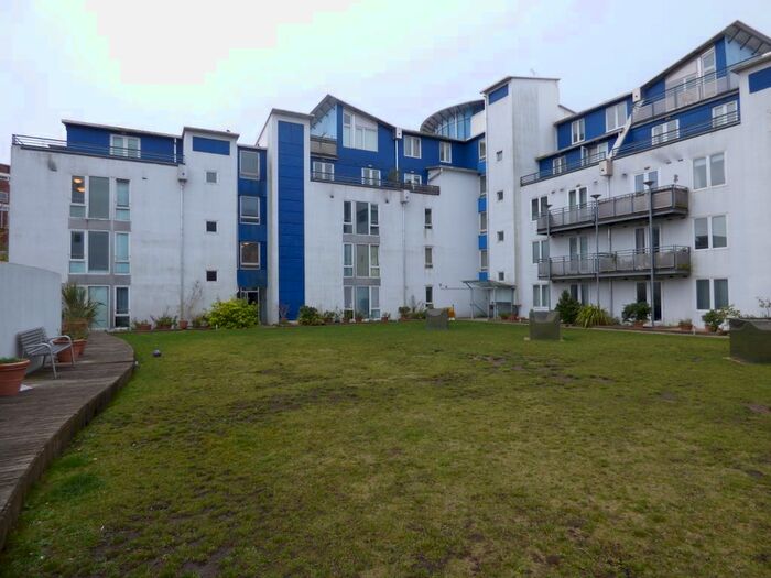 1 Bedroom Flat To Rent In Sanford Street, Swindon SN1