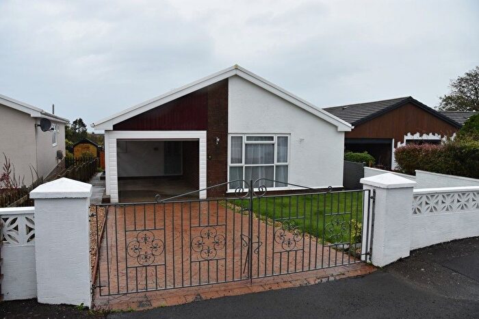 3 Bedroom Detached Bungalow For Sale In Parc Y Delyn, Parcllyn, SA43