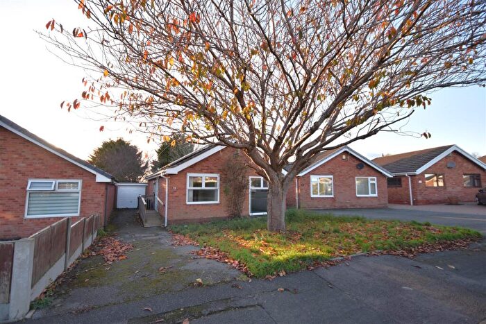 2 Bedroom Detached Bungalow For Sale In Riverside Walk, Neston, CH64