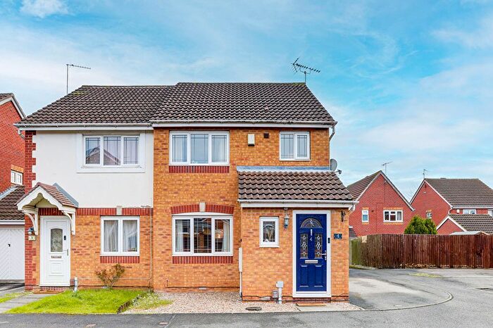 3 Bedroom Semi Detached House For Sale In Viyella Mews, Hucknall, NG15