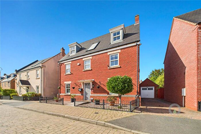 6 Bedroom Detached House For Sale In Reg Partridge Close, Duston, Northampton, Northamptonshire, NN5