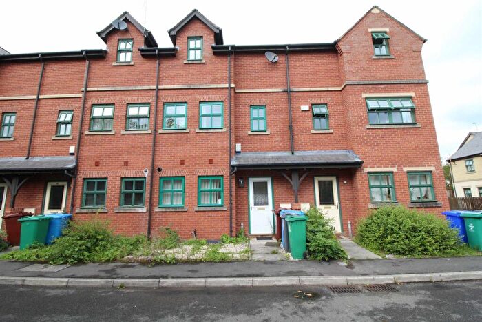 4 Bedroom Private Halls To Rent In Schuster Road, Fallowfield, Manchester, M14