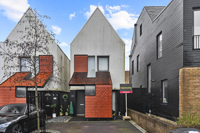 2 Bedroom Detached House For Sale In Brickcroft Hoppit, Newhall, Harlow, Essex, CM17