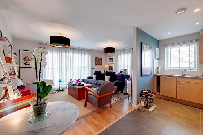 2 Bedroom Flat For Sale In Burcher Gale Grove, Peckham, London, SE15