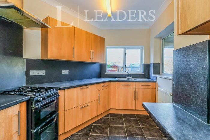 3 Bedroom Semi-Detached House To Rent In Donaldson Road, Cosham, Portsmouth, PO6