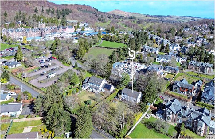 4 Bedroom Detached House For Sale In Ewanfield, Crieff, Perthshire, PH7