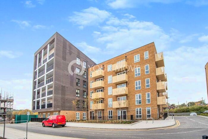 1 Bedroom Flat To Rent In Corys Road, Rochester, Kent, ME1