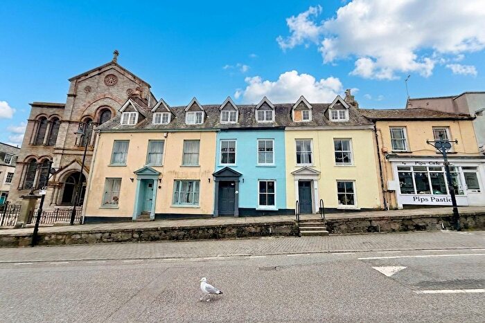 5 Bedroom Terraced House For Sale In The Terrace, Penryn, TR10