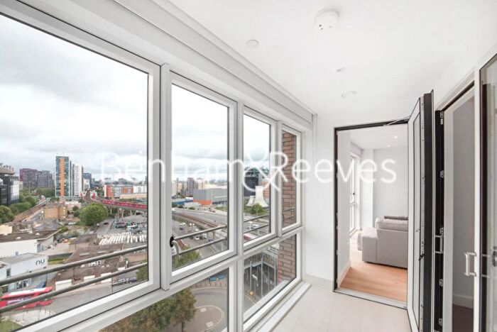 1 Bedroom Apartment To Rent In Arniston Way, Tower Hamlets, E14