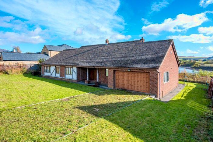 4 Bedroom Detached Bungalow For Sale In Lake Side, Littleborough, OL15