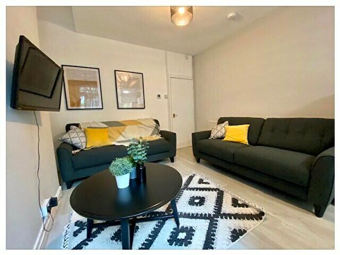 6 Bedroom Terraced House For Sale In Arley Road, B29