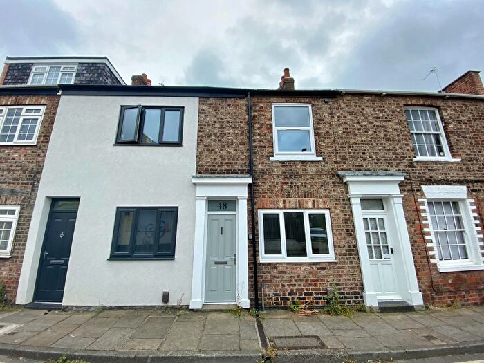 3 Bedroom Terraced House To Rent In Townend Street, York, YO31