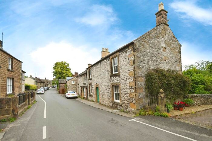 3 Bedroom Character Property For Sale In Main Street, Youlgreave, Bakewell, DE45