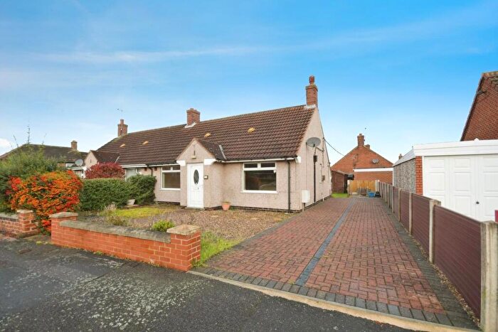 2 Bedroom Semi-Detached Bungalow For Sale In Laurel Crescent, Hollingwood, Chesterfield, S43