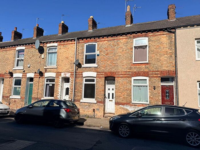 2 Bedroom Terraced House For Sale In Lincoln Street, York, YO26