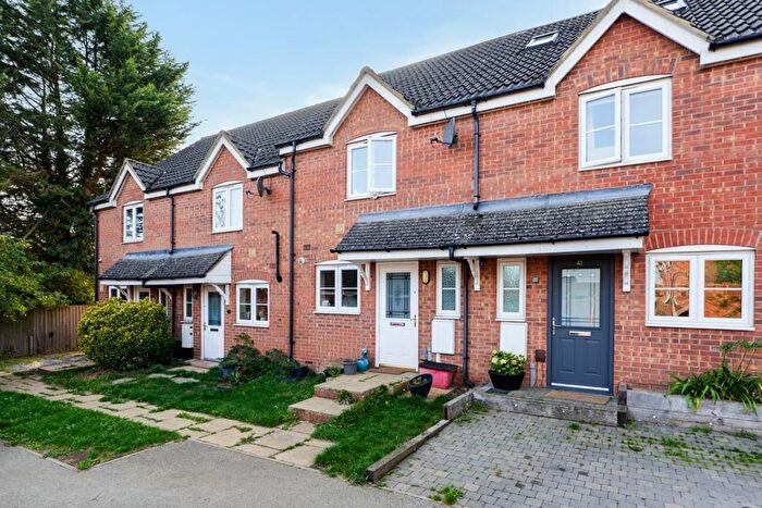 2 Bedroom Terraced House For Sale In Scott Avenue, Rothwell, NN14