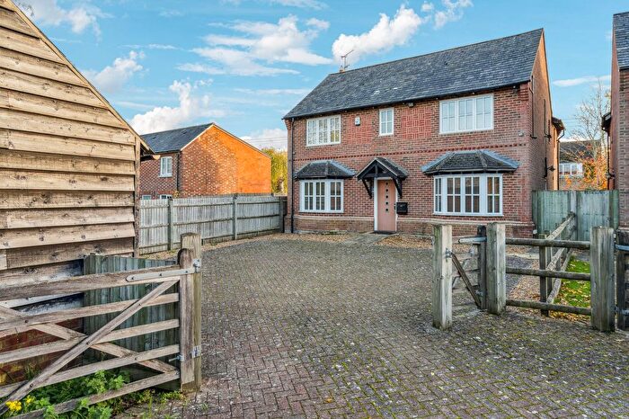 4 Bedroom Detached House For Sale In Risborough Road, Kingsey, HP17