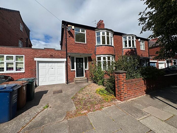 3 Bedroom Semi-Detached House For Sale In Cleveland Gardens, High Heaton, NE7