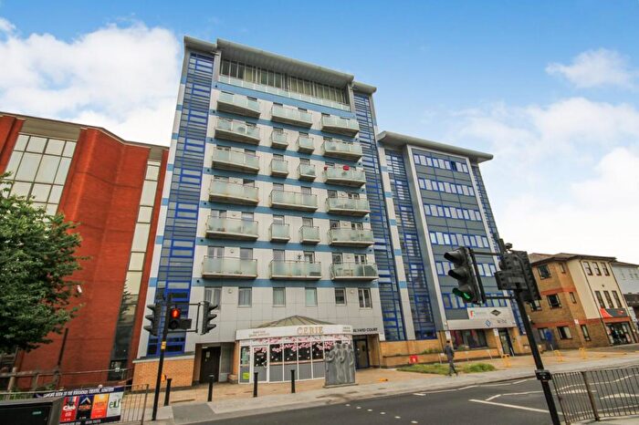 2 Bedroom Flat For Sale In Halyards Court, Western Road, Romford, RM1