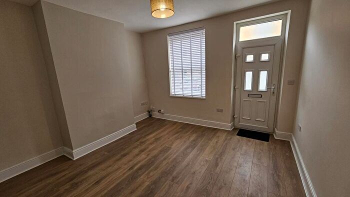 3 Bedroom House To Rent In Tower Street, Barnsley, S70