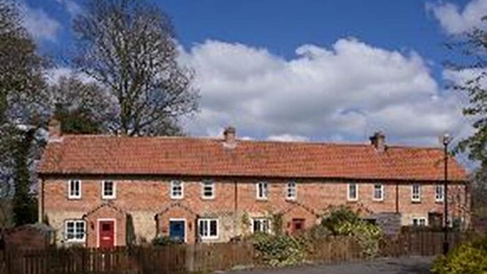 2 Bedroom Terraced House To Rent In Cawthra Court, NG32