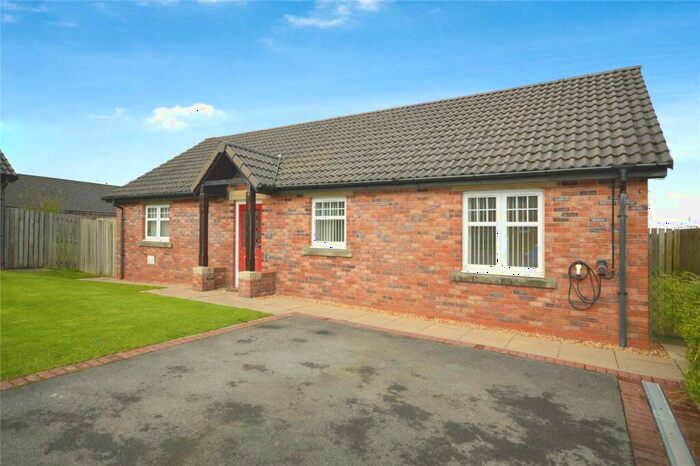 3 Bedroom Bungalow To Rent In Lowther Gardens, Whitehaven, CA28