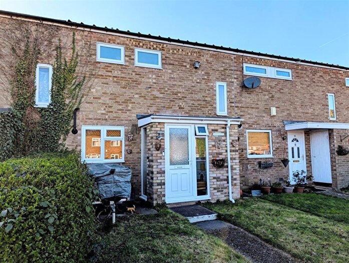 2 Bedroom Terraced House For Sale In Montserrat Road, Basingstoke, RG24
