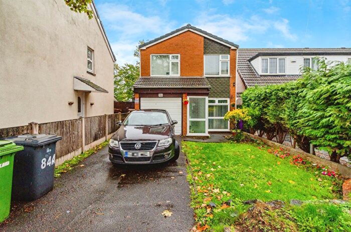 3 Bedroom Detached House For Sale In Victoria Road, Wednesfield, Wolverhampton, WV11