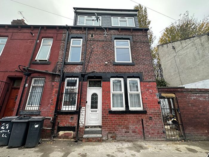 3 Bedroom Terraced House To Rent In Stanley Road, Leeds, West Yorkshire, LS9