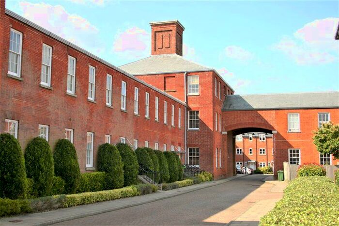 2 Bedroom Apartment To Rent In Consort Mews, Knowle, Fareham, PO17