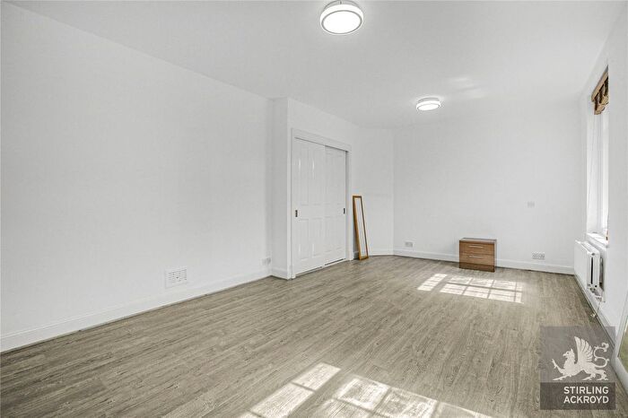 Studio To Rent In Harrowby Street, London, W1H