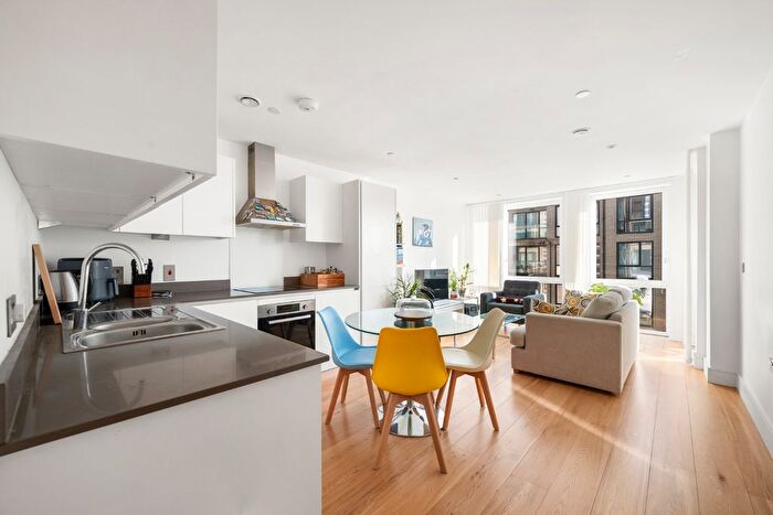 1 Bedroom Flat To Rent In Grove Place, London, SE9