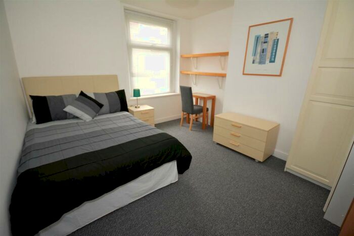 1 Bedroom Terraced House To Rent In Ferry Road, Grangetown, Cardiff, CF11