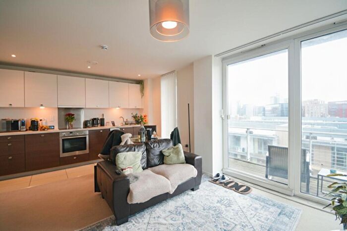 1 Bedroom Apartment For Sale In Blackfriars Road, Salford, M3