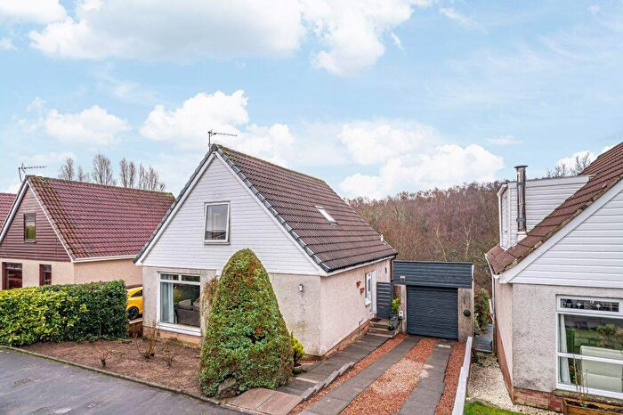 4 Bedroom Detached House For Sale In Porterfield, Comrie, KY12