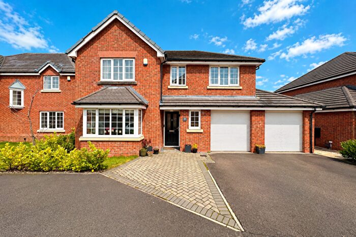 4 Bedroom Detached House For Sale In Foxtail Meadow, Standish, Wigan, WN6