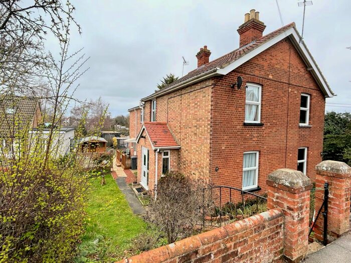 3 Bedroom Semi-Detached House To Rent In Bullards Lane, Woodbridge, IP12