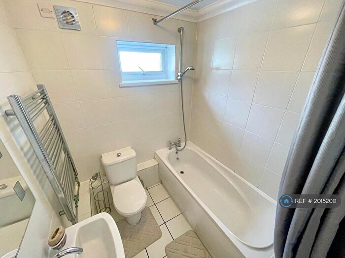 1 Bedroom Flat To Rent In Mynachdy Road, Cardiff, CF14
