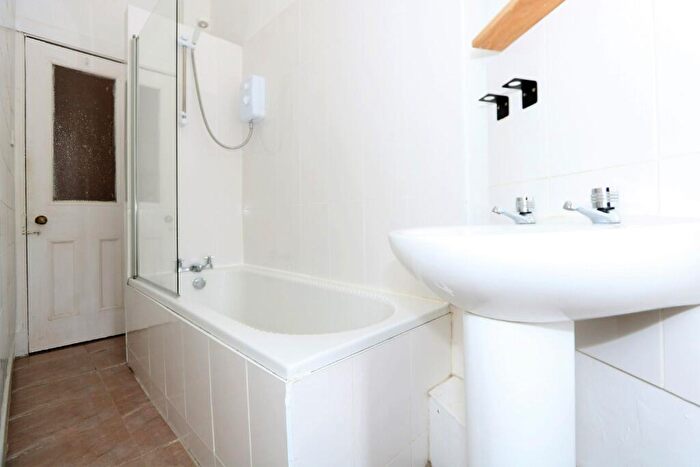 1 Bedroom Flat To Rent In Novar Drive, Glasgow, G12