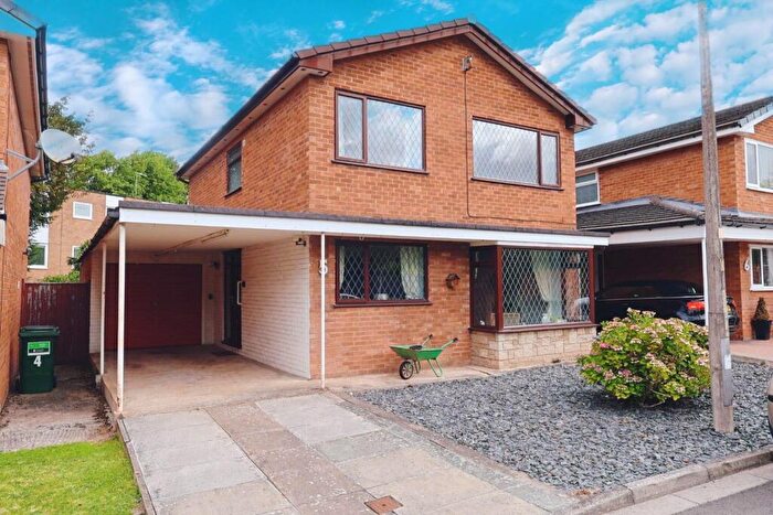 4 Bedroom Detached House For Sale In Priory Close, Chester, CH1