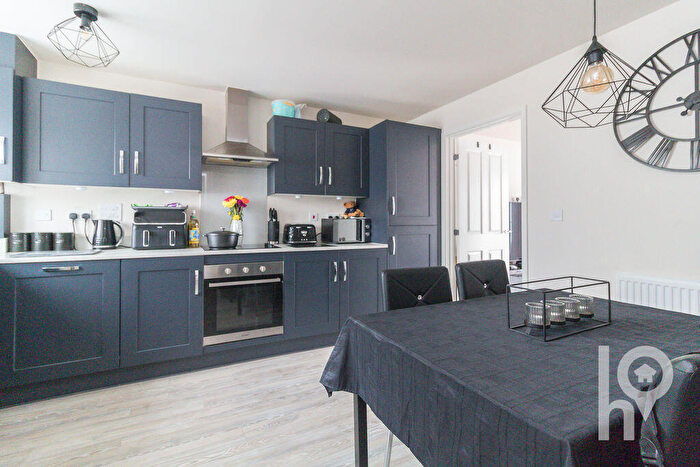 3 Bedroom End Of Terrace House For Sale In Belgrave Avenue, Halfway, ME12