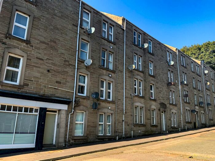 2 Bedroom Flat To Rent In South Baffin Street, Dundee, DD4