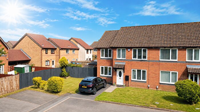 4 Bedroom Semi-Detached House For Sale In Llys Baldwin, Gowerton, Swansea, West Glamorgan, SA4
