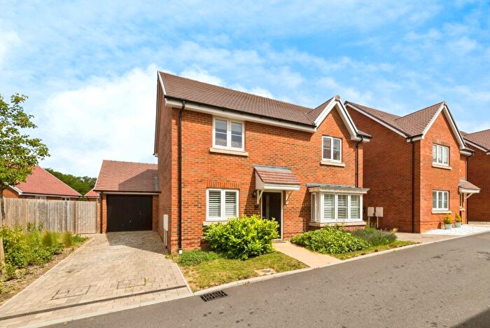 5 Bedroom Detached House For Sale In Flint Street, Faygate, Horsham, West Sussex, RH12